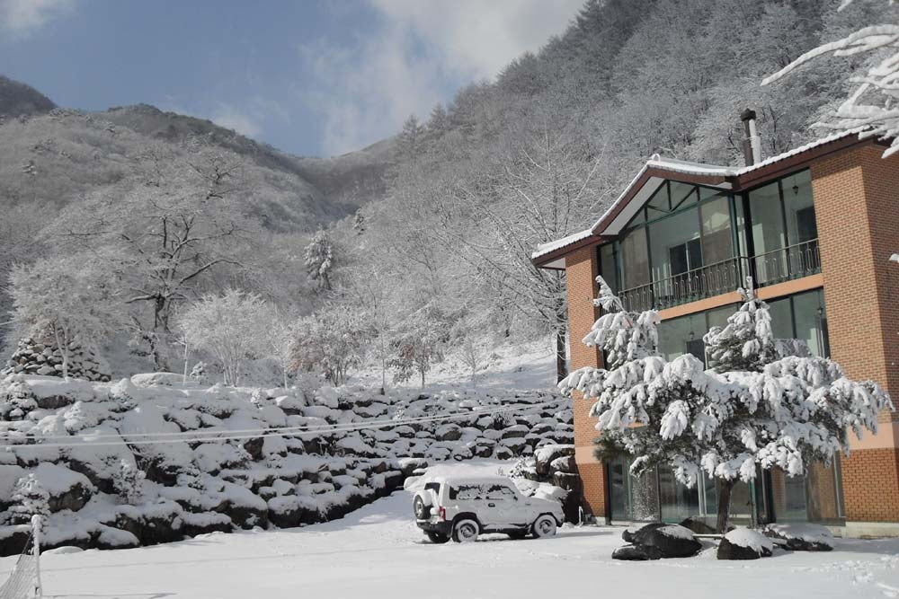 발교산산장 이미지