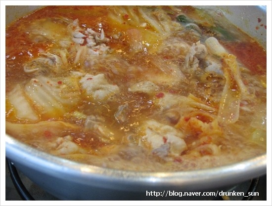 동대문닭한마리칼국수 이미지
