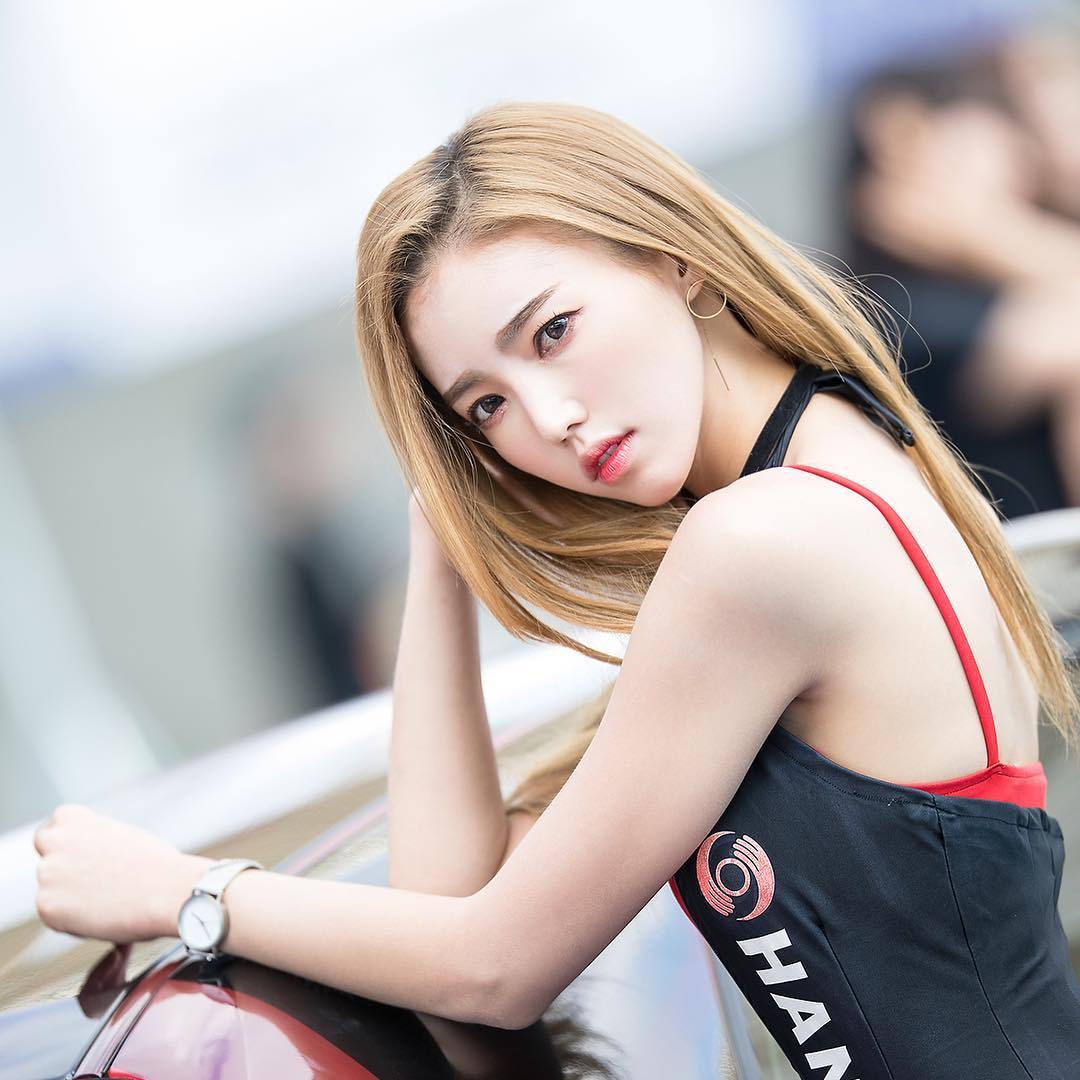 짱예 레이싱모델 김보라 | 인스티즈