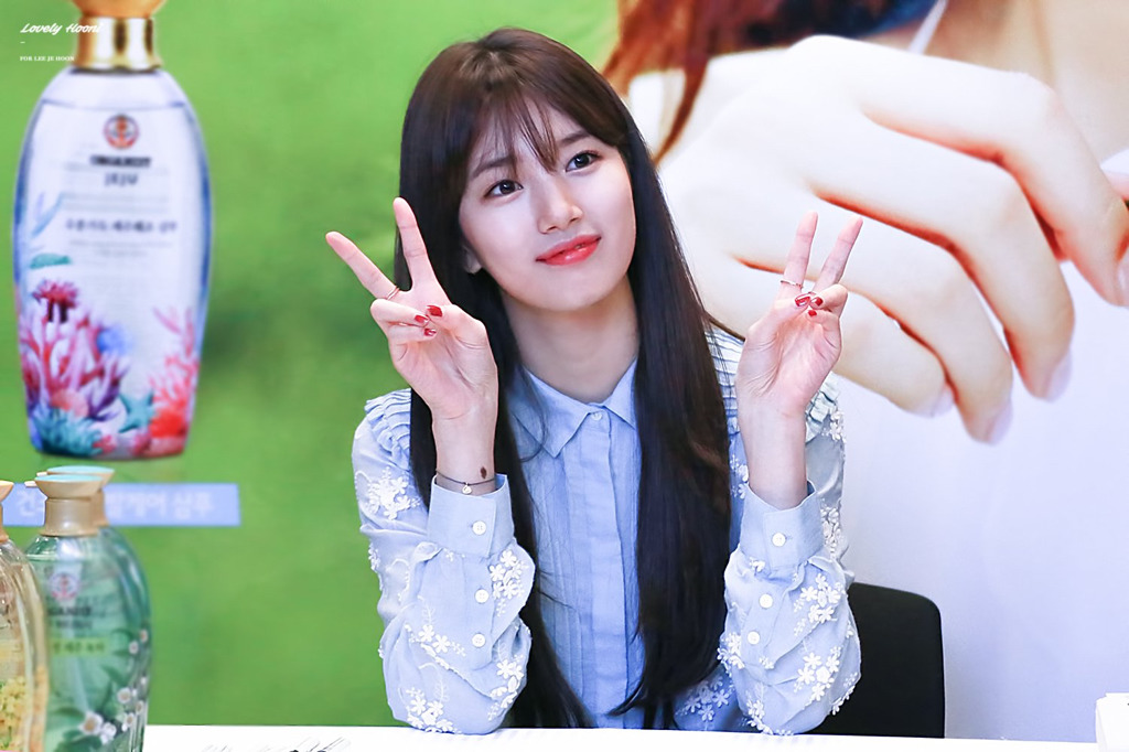 건축학개론 생각나는 오늘자 긴생머리 수지 | 인스티즈