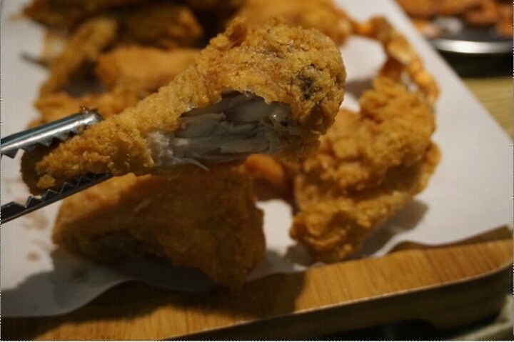 동네치킨 이미지