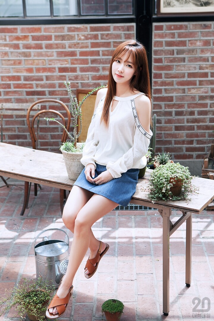 오늘자 대학내일 표지 모델은 피에스타 혜미 | 인스티즈