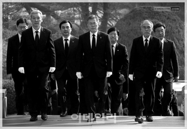 사진으로 보는 대한민국 정치 느와르 10년 (사진많음) | 인스티즈