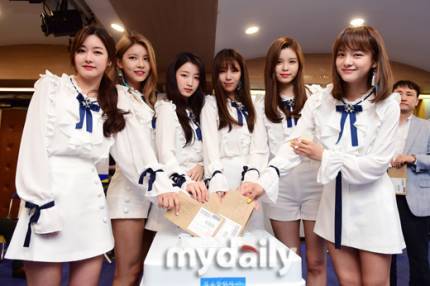 오늘자 사전투표하는 구구단ㄷㄷㄷ | 인스티즈