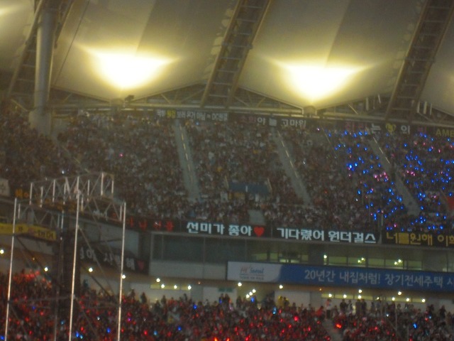 드림콘서트 걸그룹 팬들의 팬석 모습 | 인스티즈