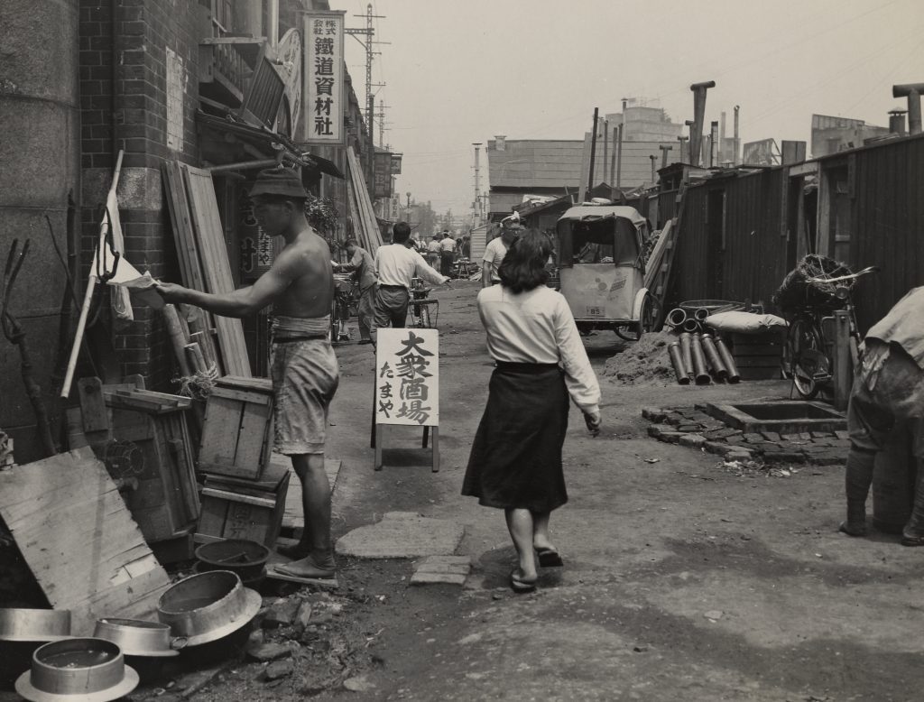 1953년 일본 도쿄 | 인스티즈