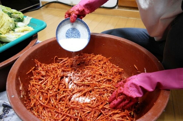 김장하는 지숙.jpg | 인스티즈