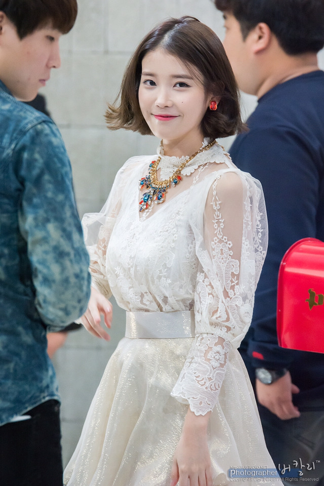 아이유 | 인스티즈