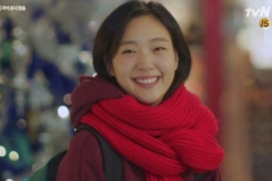 빨간목도리 하면 가장 먼저 떠오르는 사람은? | 인스티즈