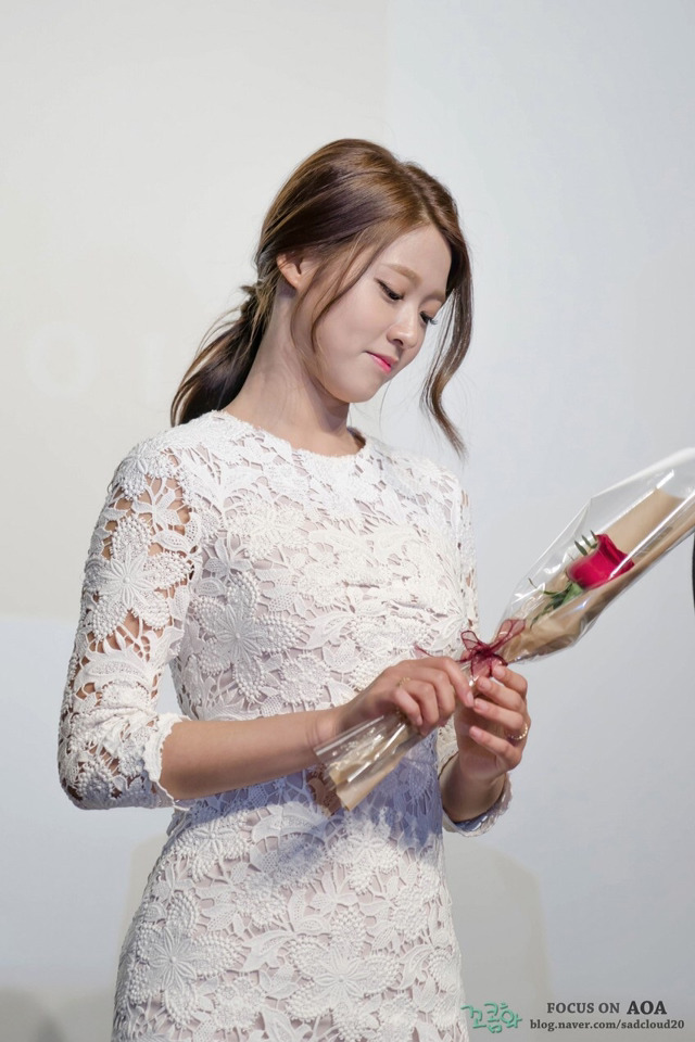 1일 1설현 | 인스티즈
