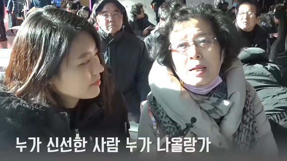 서울역에서 사람들에게 대선에서 누구를 뽑을 거냐고 물어보았다.jpg | 인스티즈
