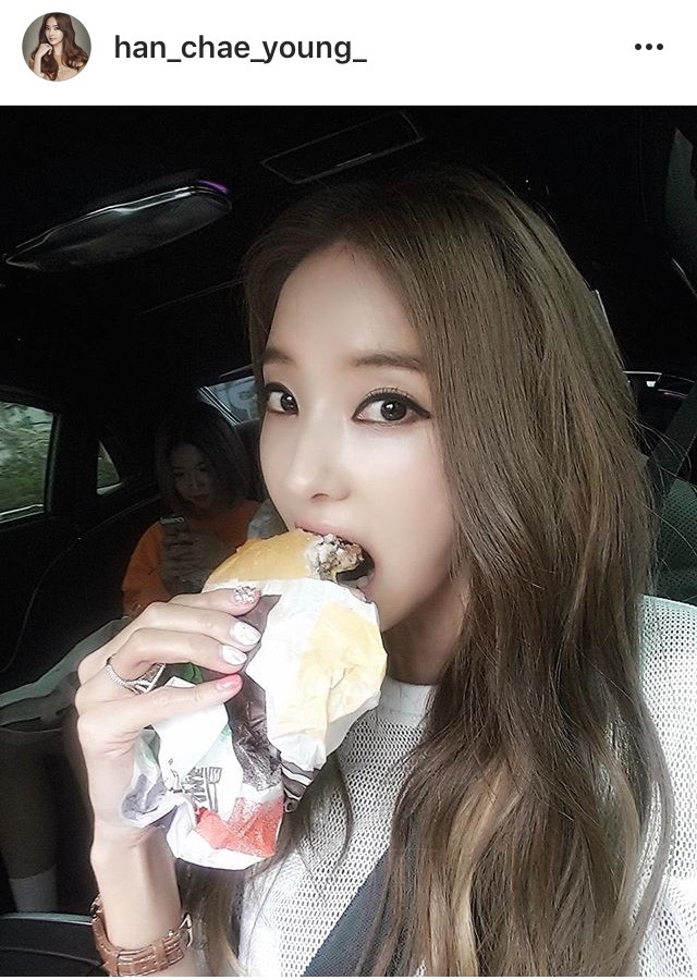 오늘자 한채영 | 인스티즈