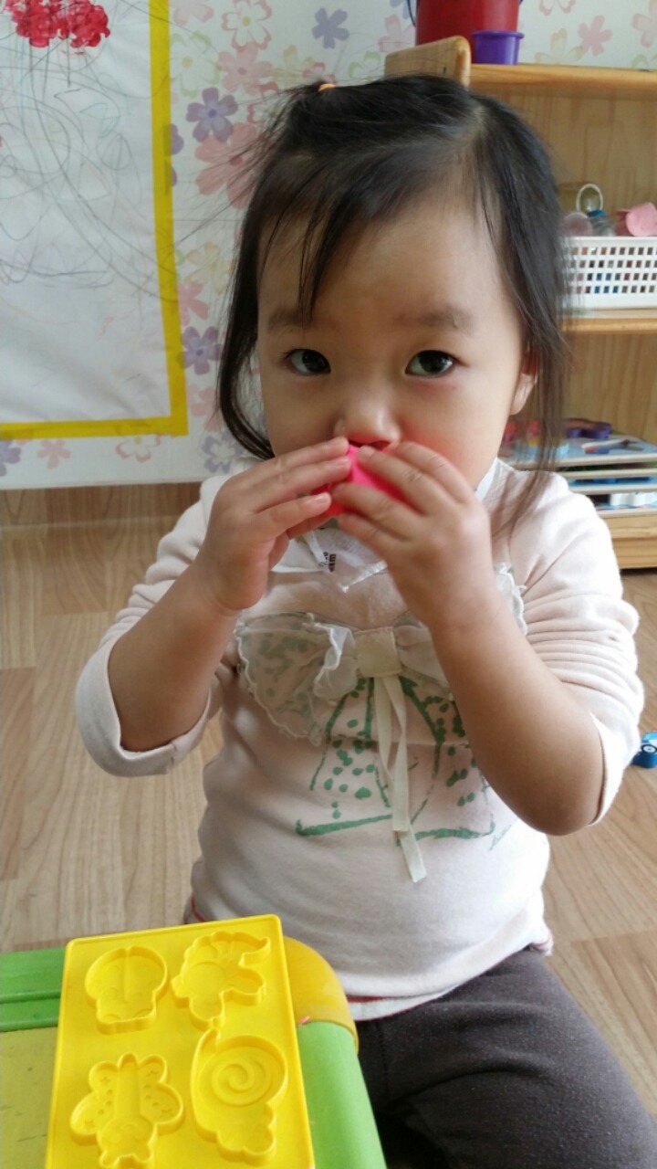 달콤한가위질 이미지