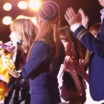새벽이라 올리는 아이린 움짤.gif | 인스티즈