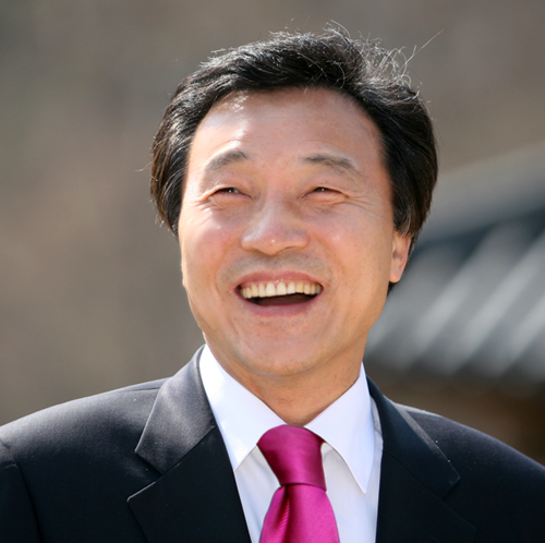 이쯤되면 YG나 지드래곤이 빅뱅 콘서트 티켓 하나 보내줘라 | 인스티즈