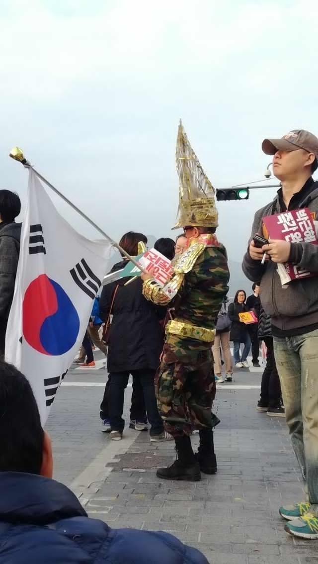 어버이연합 4성장군 총사령관 포스의... | 인스티즈