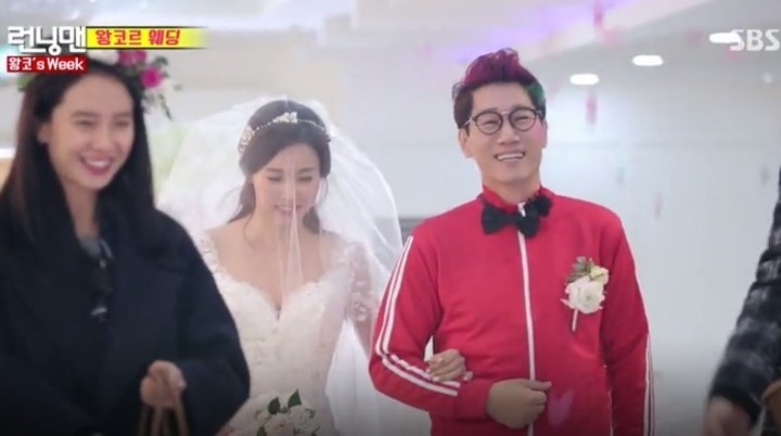 정말 예쁘신 지석진 부인 류수정씨 | 인스티즈