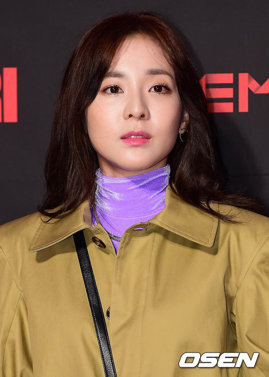산다라박 오늘 코디 족쳐야할듯... | 인스티즈