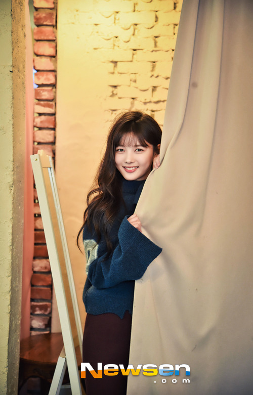 김유정 “나를 의심하고 혹사 시키고 냉정해야 했다”(인터뷰) | 인스티즈