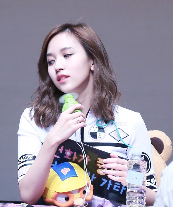 [트와이스] 샤론+미나+정남 3개 인격체가 있는 묘이 미나 짤들.jpg | 인스티즈