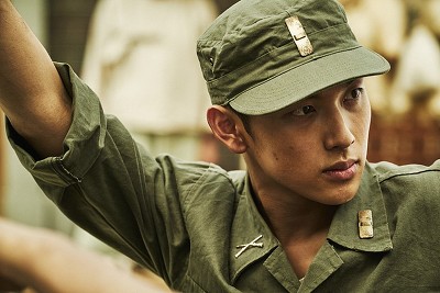 [고르기] 신인배우인 당신에게 러브콜이 왔다.어느 영화를 선택하겠는가? | 인스티즈