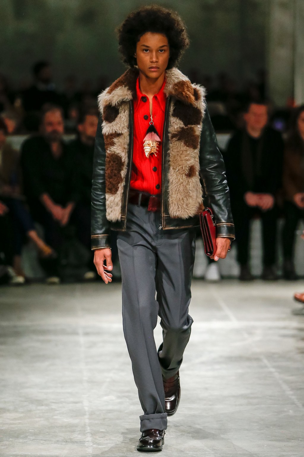 Prada 2017 F/W 남성복 & 여성복 컬렉션 | 인스티즈