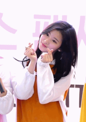 [트와이스] 팬싸에서 팬한테 일침 날리는 똑순이 사나 ㅋㅋㅋㅋ | 인스티즈