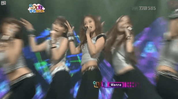 다칠뻔한 여자 연예인들 .GIF | 인스티즈