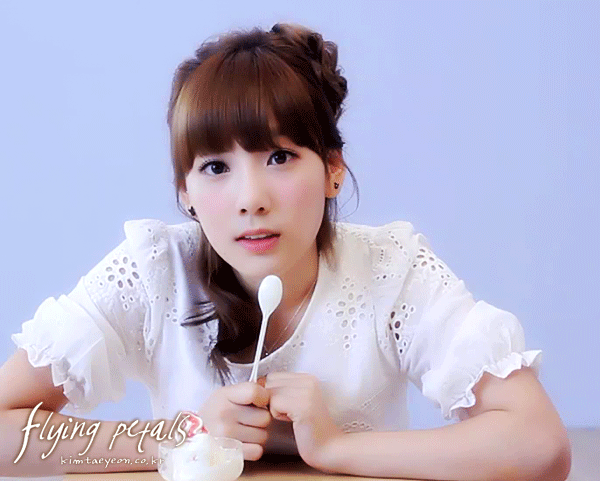 전설의 태연 스크린세이버.gif | 인스티즈