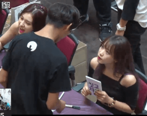 극한직업 아이돌. gif | 인스티즈
