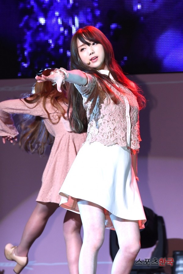 러블리즈 케이, 예인 | 인스티즈