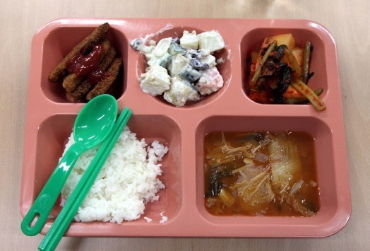 박근혜가 맛없다고 과일만 먹는다는 식단 | 인스티즈