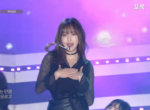 부산원아시아페스티벌(BOF) 여자친구 밤+시간을달려서.gif | 인스티즈