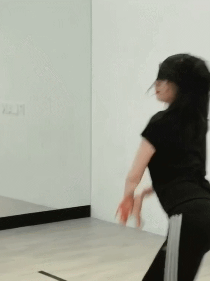 춤추는 오하영.gif | 인스티즈