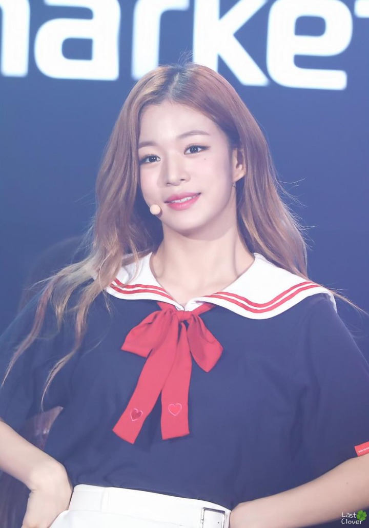 2채영 치아채영 둘채영 프로미스나인 이채영 | 인스티즈