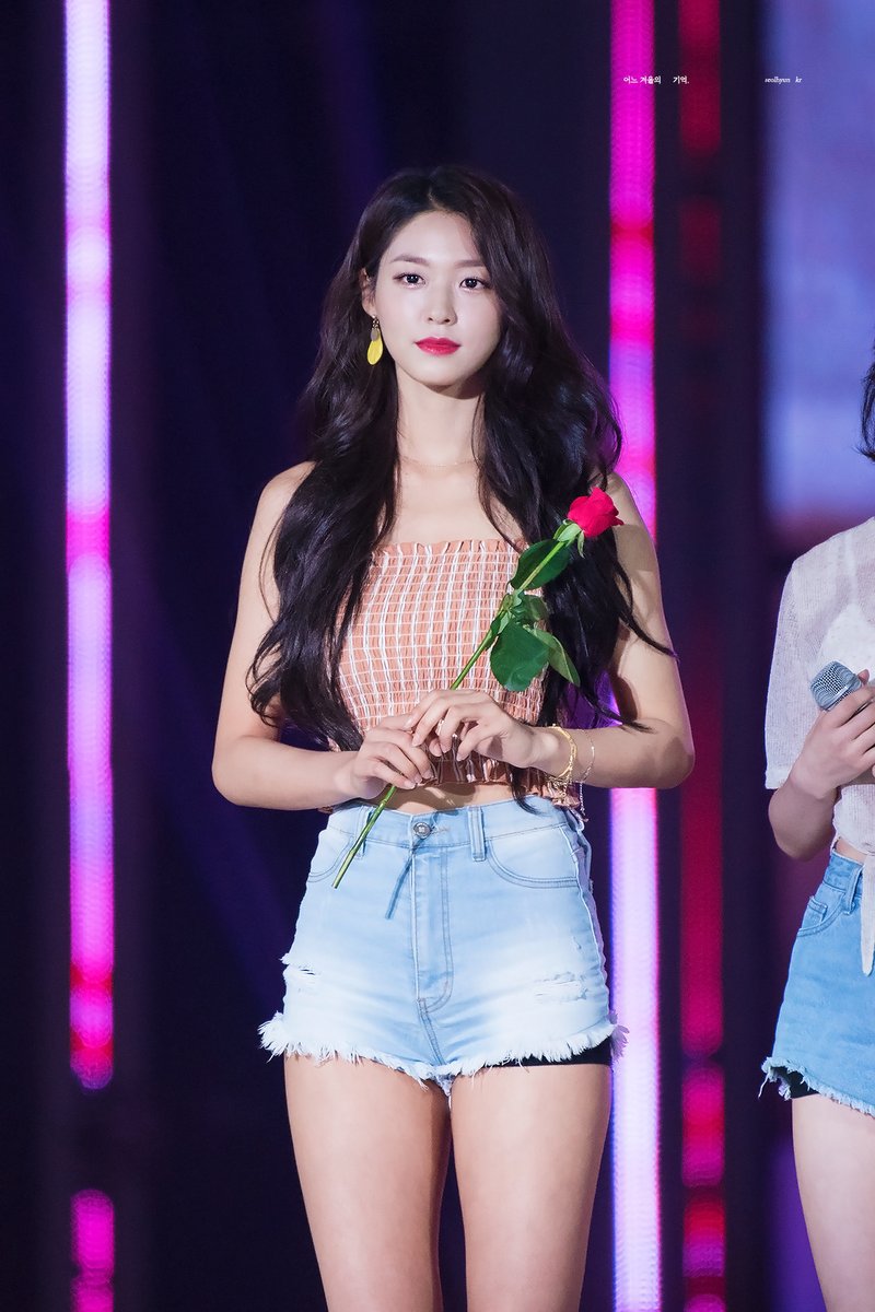 미모 는 18시즌 설현이.jpgif | 인스티즈