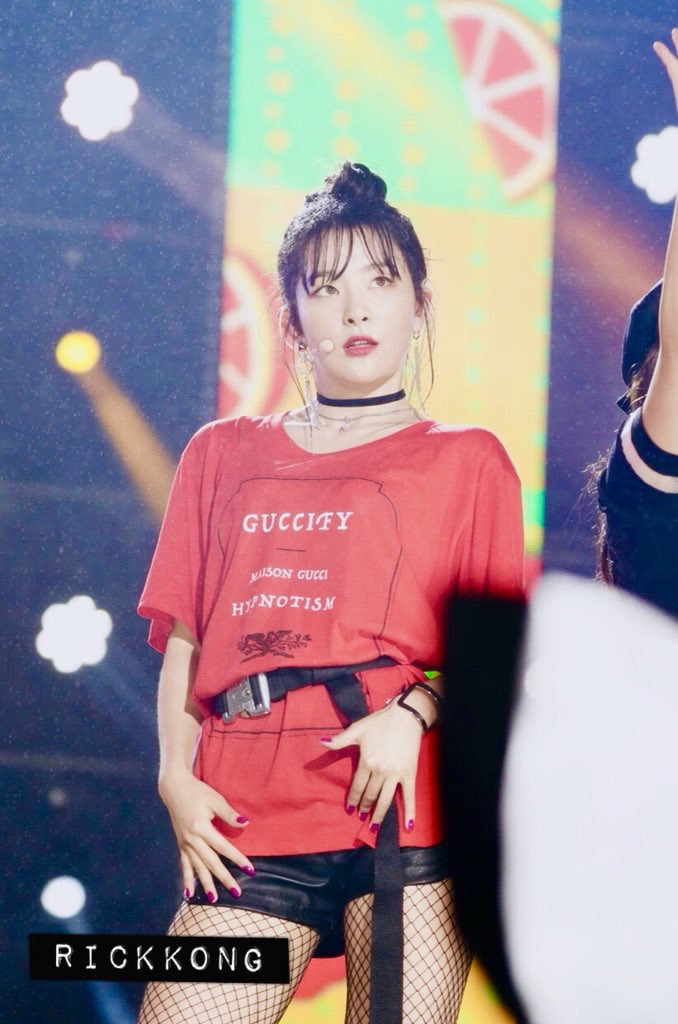 앞머리가 비에 젖은 슬기.jpgif | 인스티즈