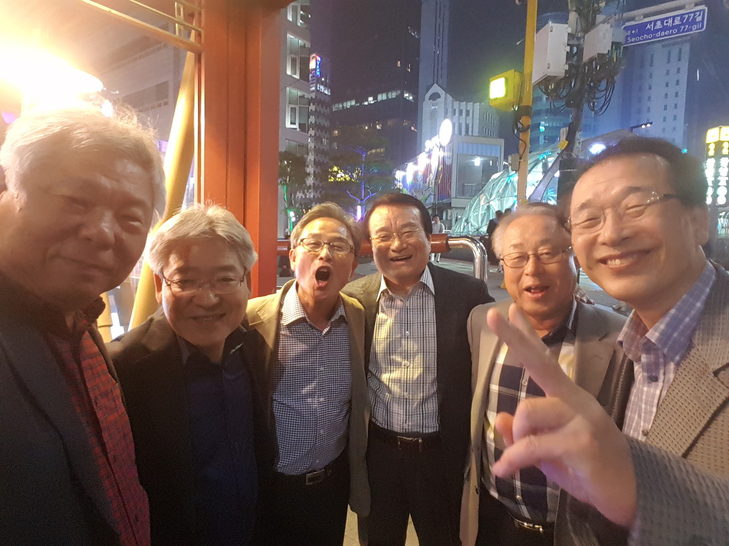 군군 이미지