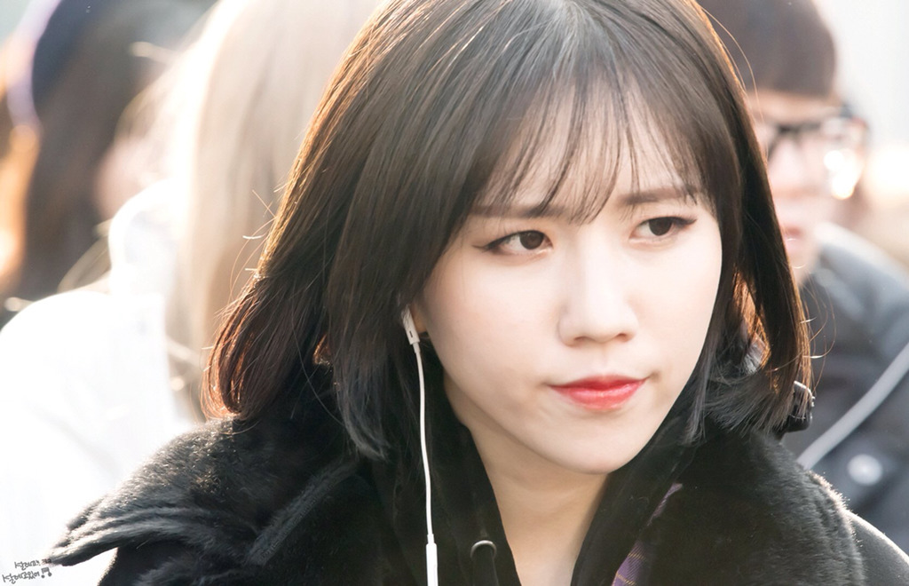 [러블리즈] 12시간을 자니 피로가 많이 회복된 것 같아서 명은이 | 인스티즈