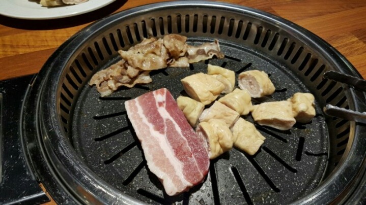 대구에 점포수 늘려가는 무한리필 고기집 | 인스티즈