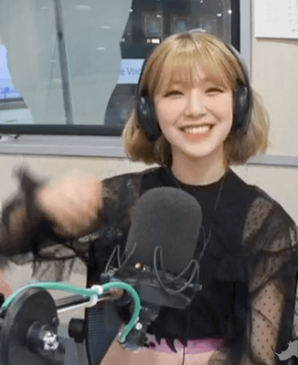 배텐에 나온 프로미스나인 멤버 3인.gif | 인스티즈