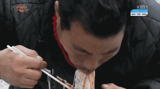 재래시장에서 파는 2000원짜리 잔치국수.jpgif | 인스티즈