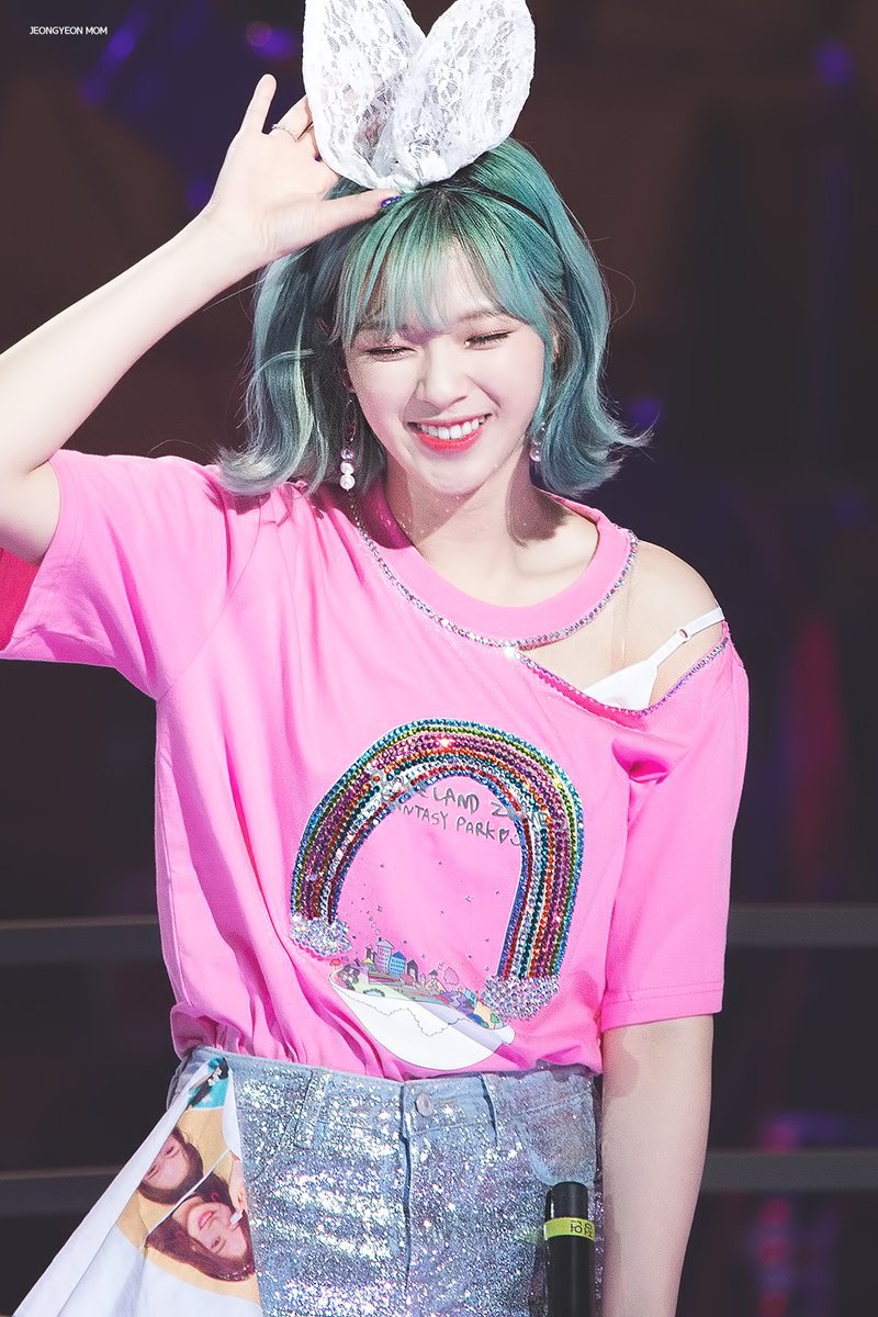 분위기있는 트와이스 정연.jpg | 인스티즈