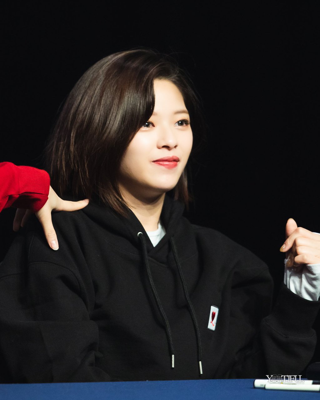 솔직히 이쁜 트와이스 정연.jpgif | 인스티즈