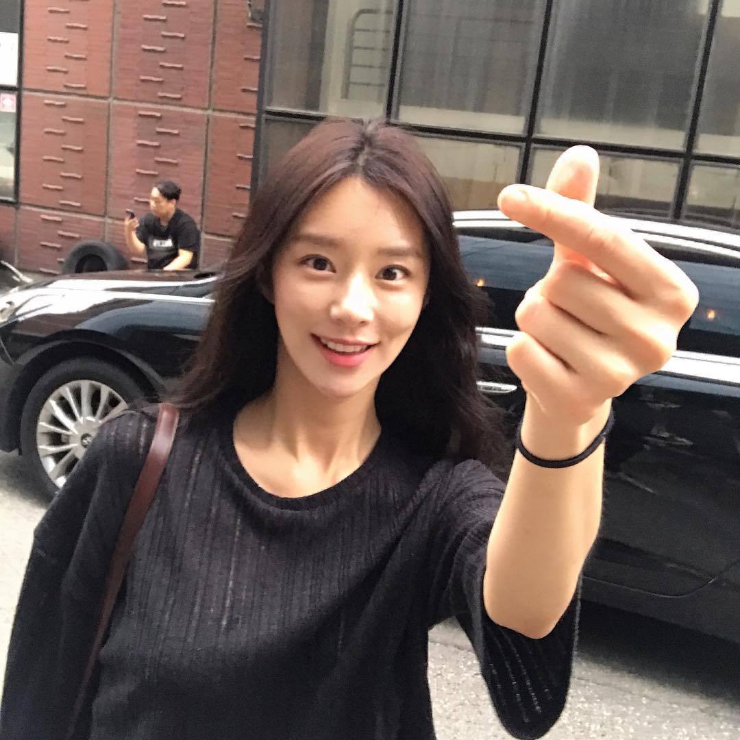 짱예보스 이주빈.jpg | 인스티즈