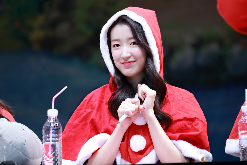 [구구단] 염색이 되는동안 기다리는게 지루해서 하나 | 인스티즈