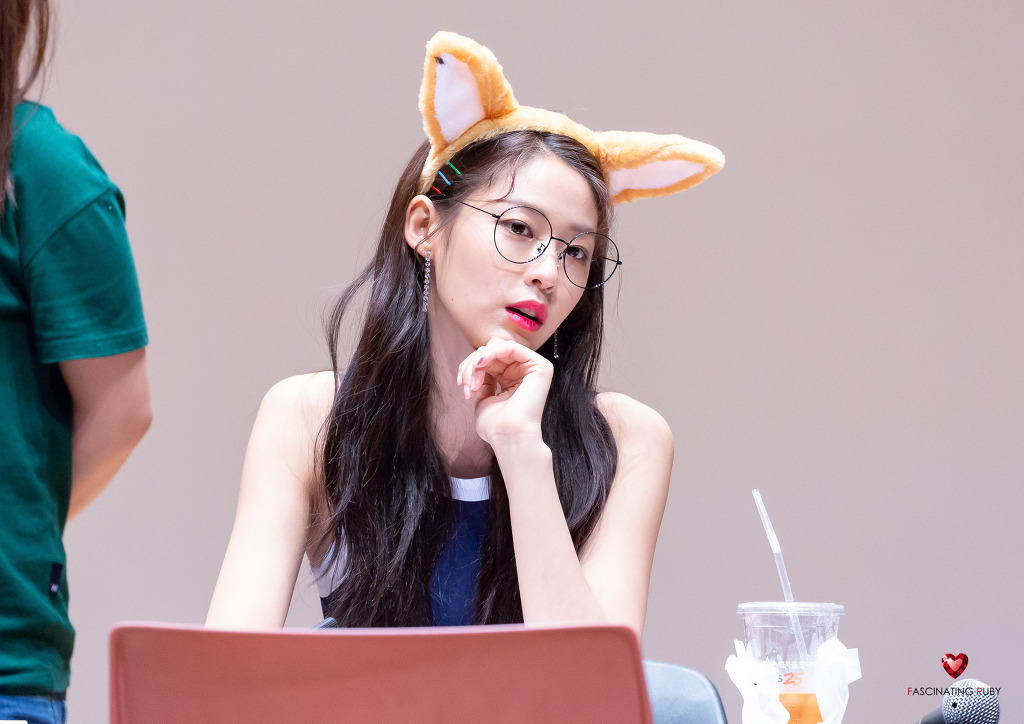 오늘 생일을 맞은 설현이.jpgif | 인스티즈