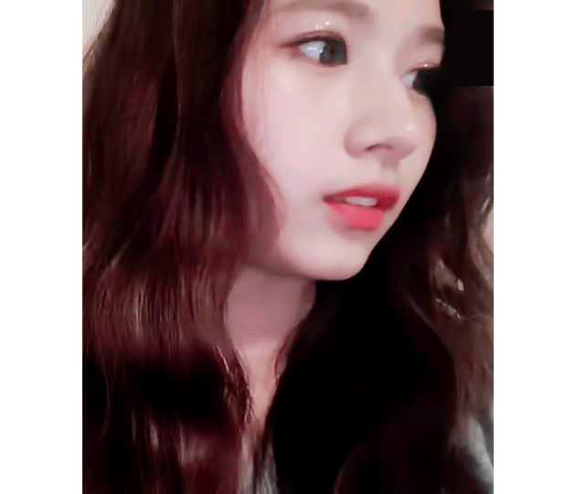 분위기있는 사나.gif | 인스티즈