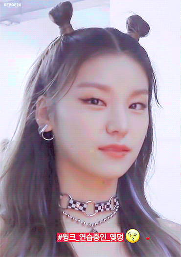 솔직히 좀 귀여운 ITZY 예지.jpgif | 인스티즈