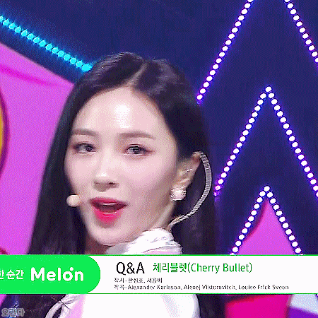 오늘 인기가요 체리블렛 유주, 지원.gif | 인스티즈